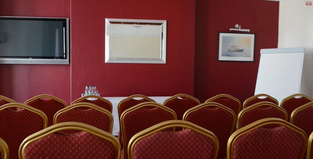 Portrush Adelphi Hotel Luaran gambar The conference room