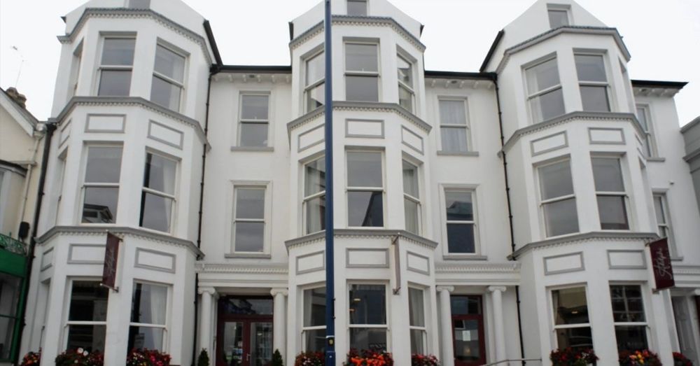 Portrush Adelphi Hotel Luaran gambar The former home of the school, 1–3 St. Mary's Square, Brighton